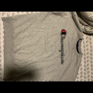 Gray Men’s Large Champion Crew Neck